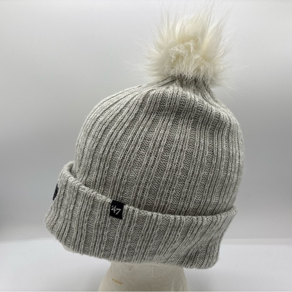 St Louis Blues NHL Women’s 47 Brand White Pom Pom Cuffed Gray Beanie OSFM - Picture 3 of 9